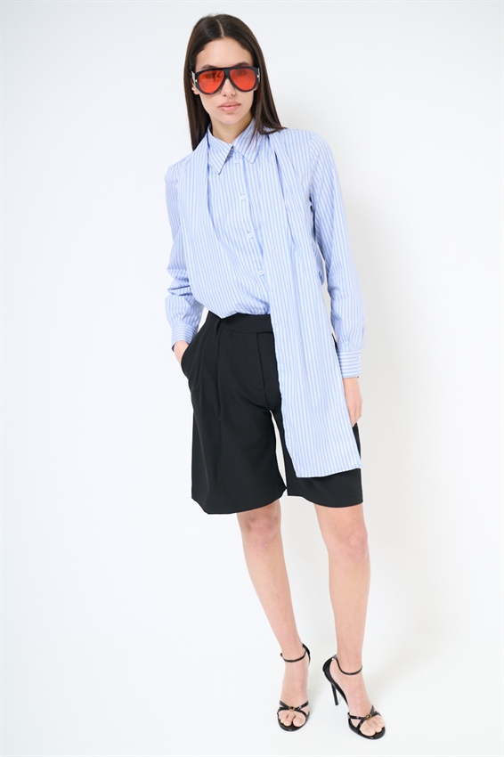 CAMICIA OVER RIGATA CON FOULARD AZZURRO