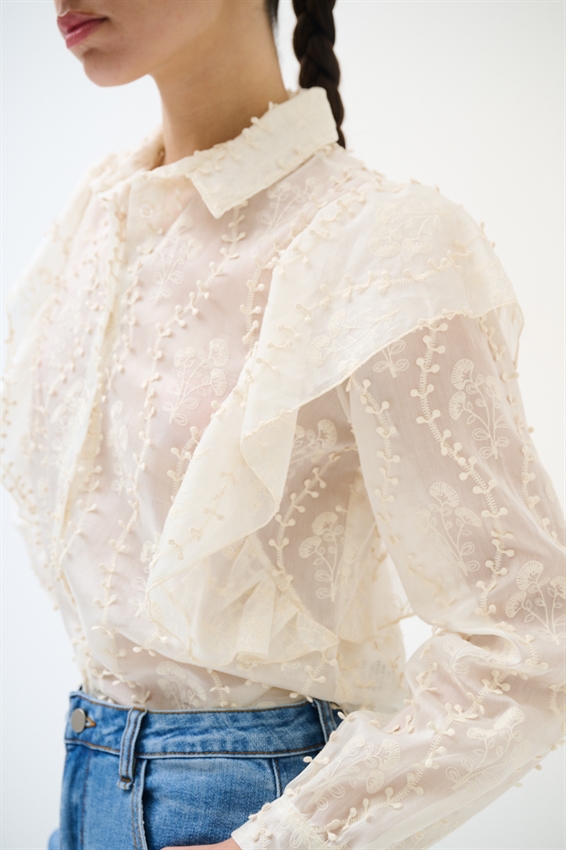 CAMICIA CON MAXI GALA SULLA SPALLA PANNA