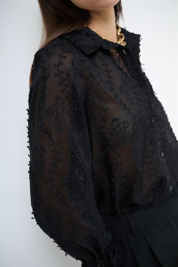 CAMICIA OVER CON RICAMO E NODO NERO