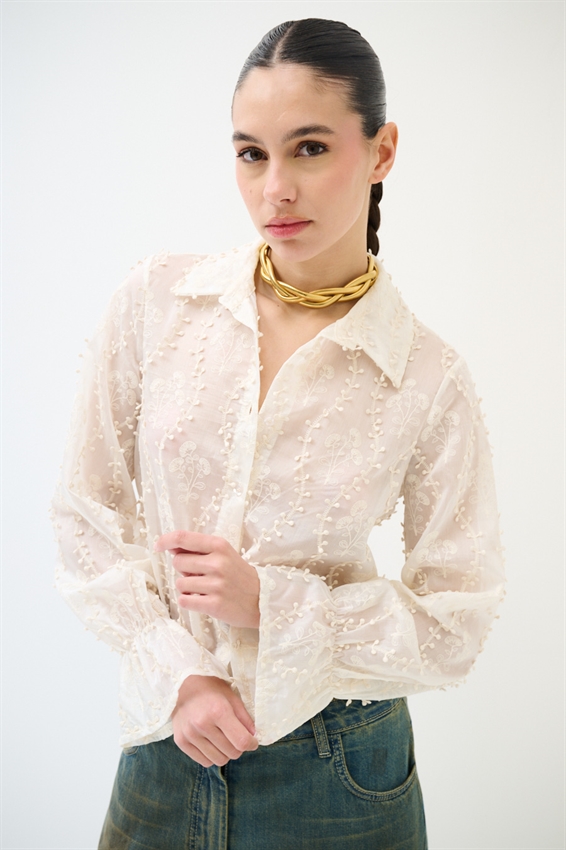 CAMICIA OVER CON RICAMO E NODO PANNA