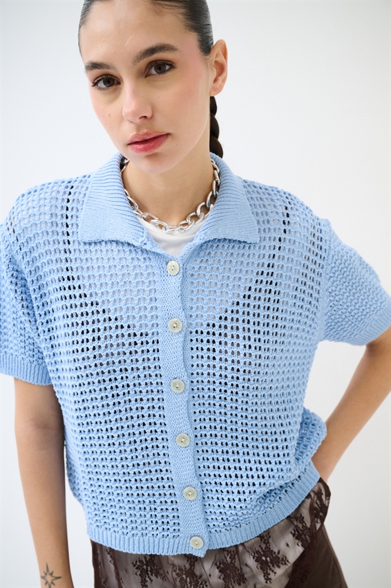 CARDIGAN MEZZA MANICA POLO TRAFORATO CELESTE