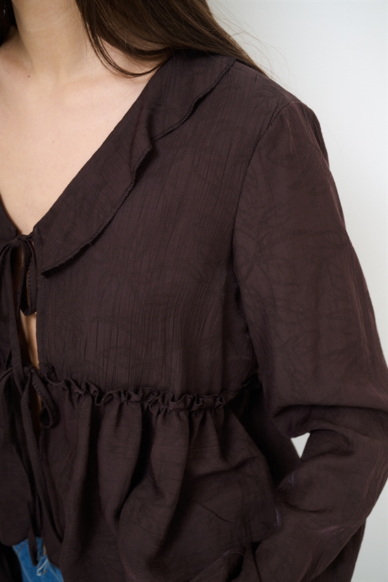 BLUSA CON LACCI MORO