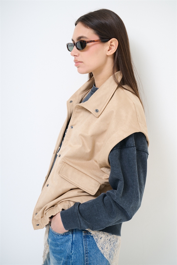 BOMBER SENZA MANICHE DAINETTO BEIGE