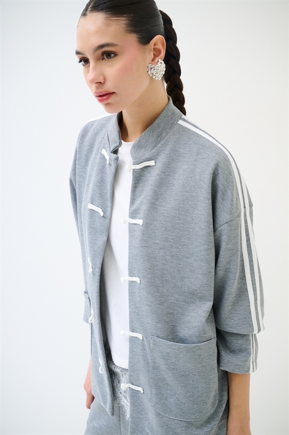 GIACCA KIMONO CON BANDE GRIGIO