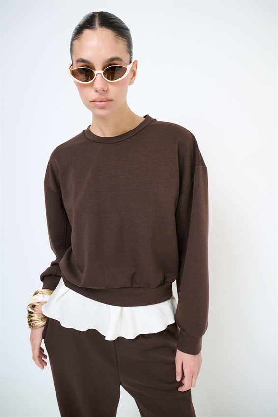 MAGLIA CORTA CON CUCITURA SULLA MANICA MORO