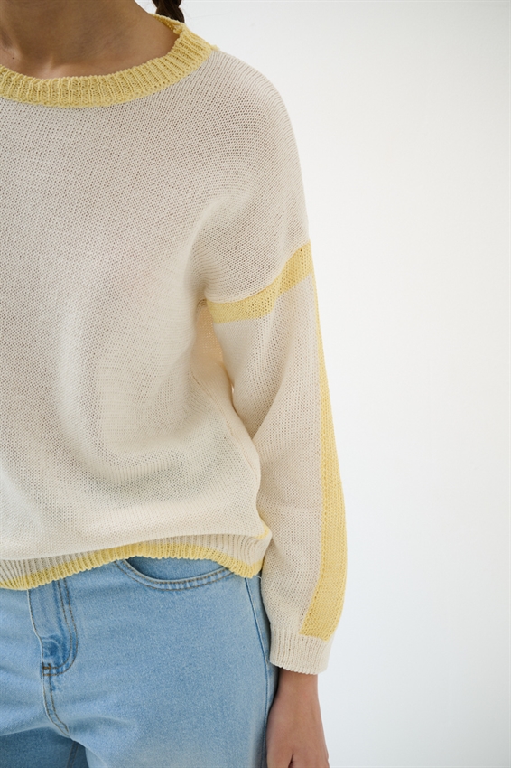 MAGLIA PARICOLLO CON INSERTI A CONTRASTO GIALLO