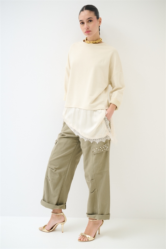 FELPA OVER CON RASO E PIZZO ASIMMETRICO BURRO