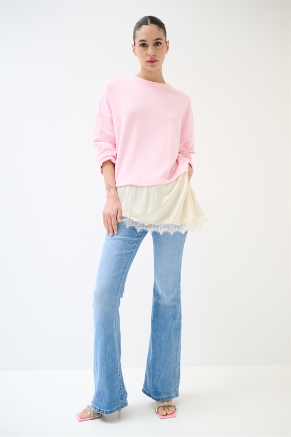 FELPA OVER CON RASO E PIZZO ASIMMETRICO ROSA