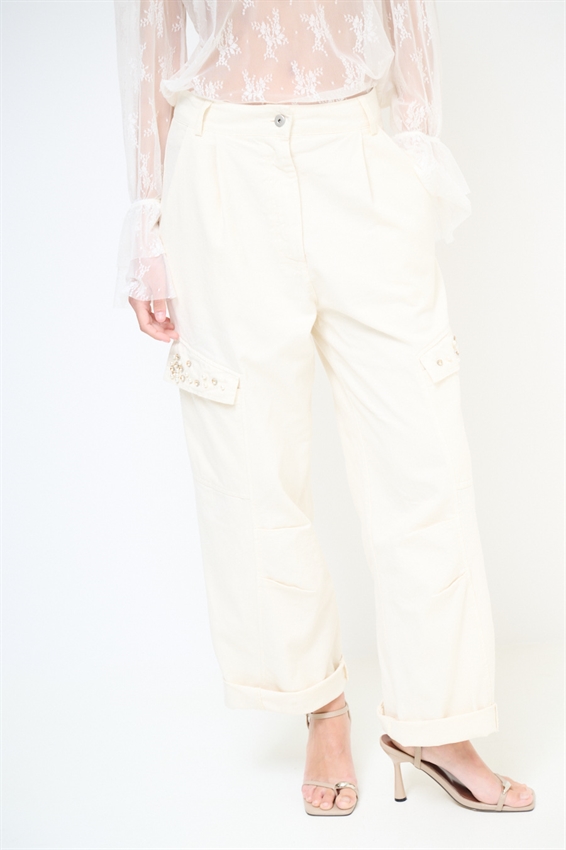 PANTA CARGO + PERLE E CASTONI BURRO