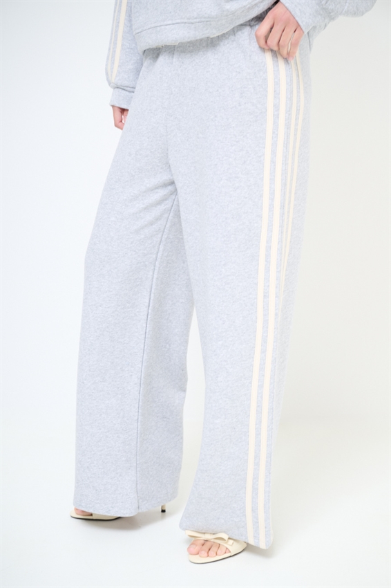 PANTALONE AMPIO CON 4 BANDE GRIGIO/BIANCO