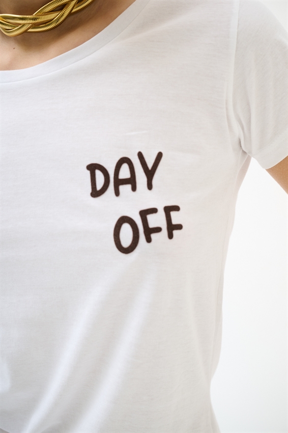 T-SHIRT BASIC STAMPA DAY OFF MORO