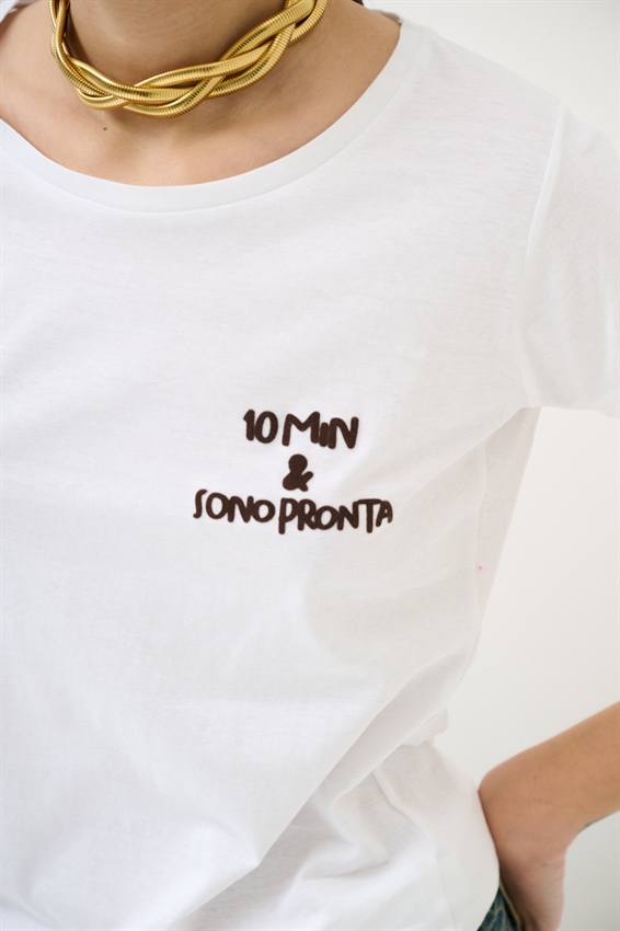 T-SHIRT BASIC STAMPA 10 MIN E SONO PRONTA MORO