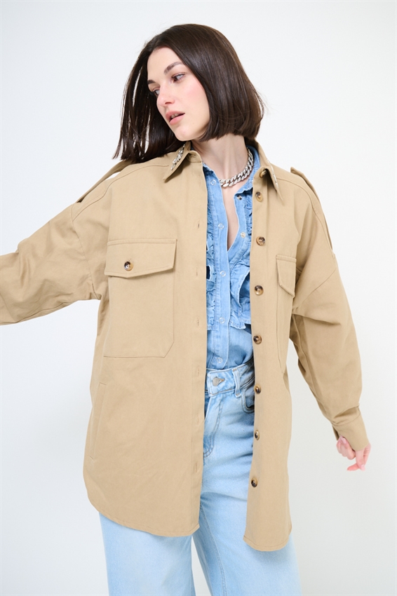 CAMICIONE OVER CON APPLICAZIONI CAMMELLO