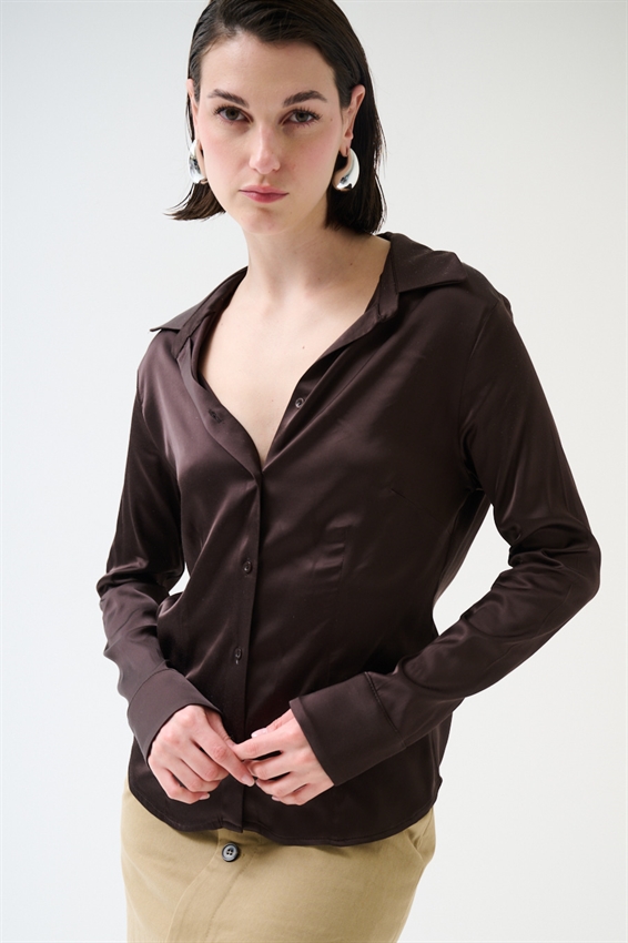 CAMICIA SCOLLO V IN RASO VISCOSA MORO