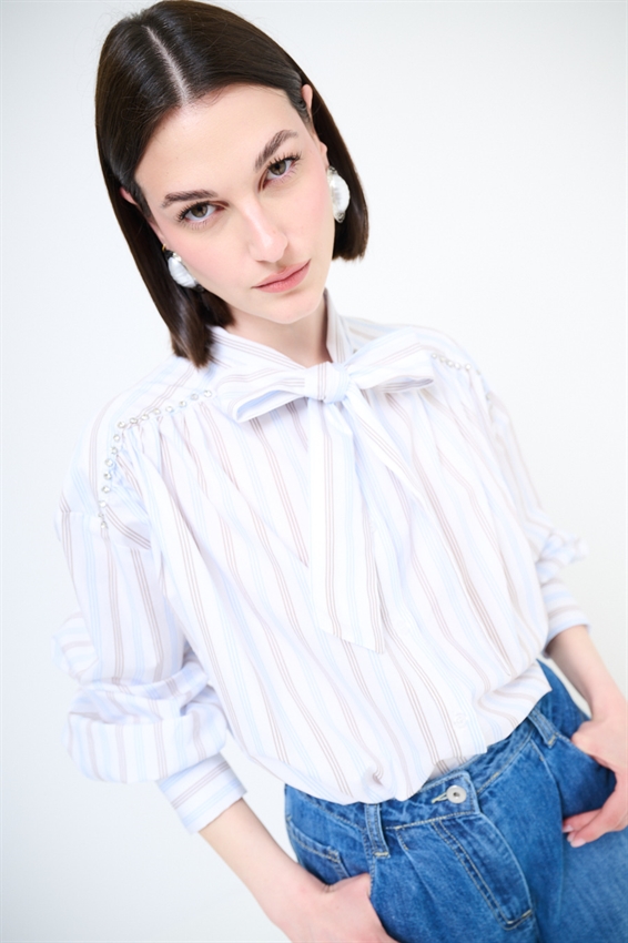 CAMICIA OVER RIGA CASTONI + FIOCCO TABACCO