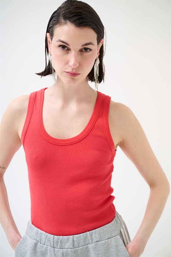 CANOTTA COSTINA CON SCOLLO ROSSO