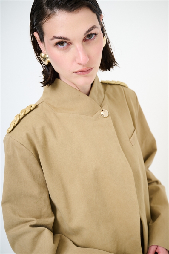 GIACCA ABB. ALTA CON ACCESSORIO SPALLA CAMMELLO