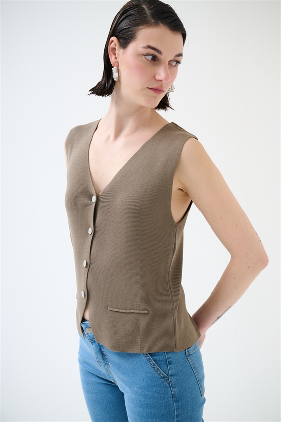 GILET CON BOTTONI A COSTINE FANGO