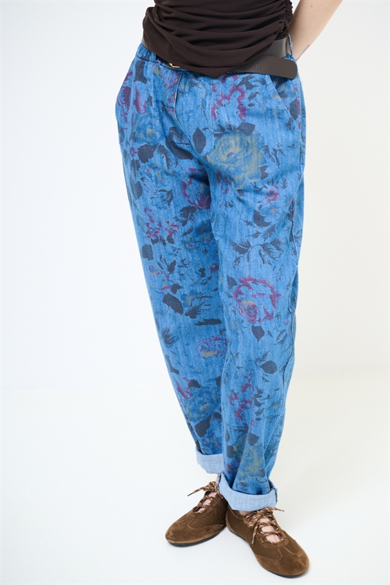 JEANS CHINO CON STAMPA FIORI BLU MEDIO