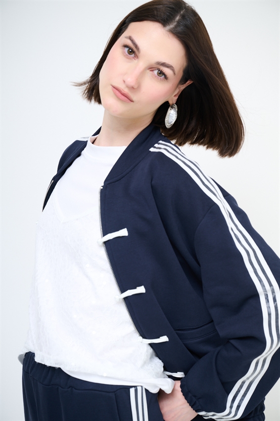 FELPA ZIP CON BANDE BIANCHE E ALAMARI BLU