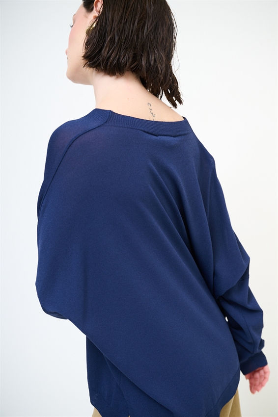 MAGLIA OVER SCOLLO V PROFONDO BLU