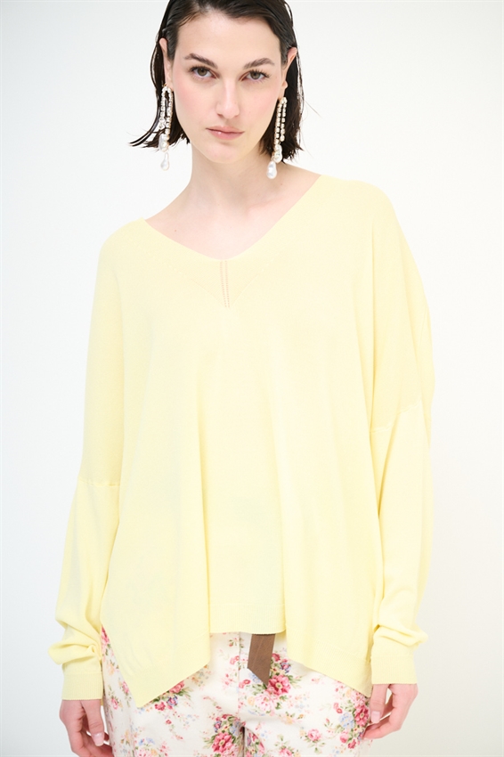 MAGLIA OVER SCOLLO V PROFONDO GIALLO