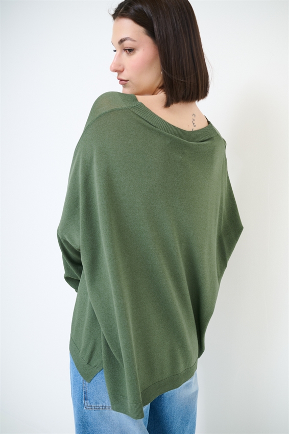 MAGLIA OVER SCOLLO V PROFONDO VERDE MILITARE