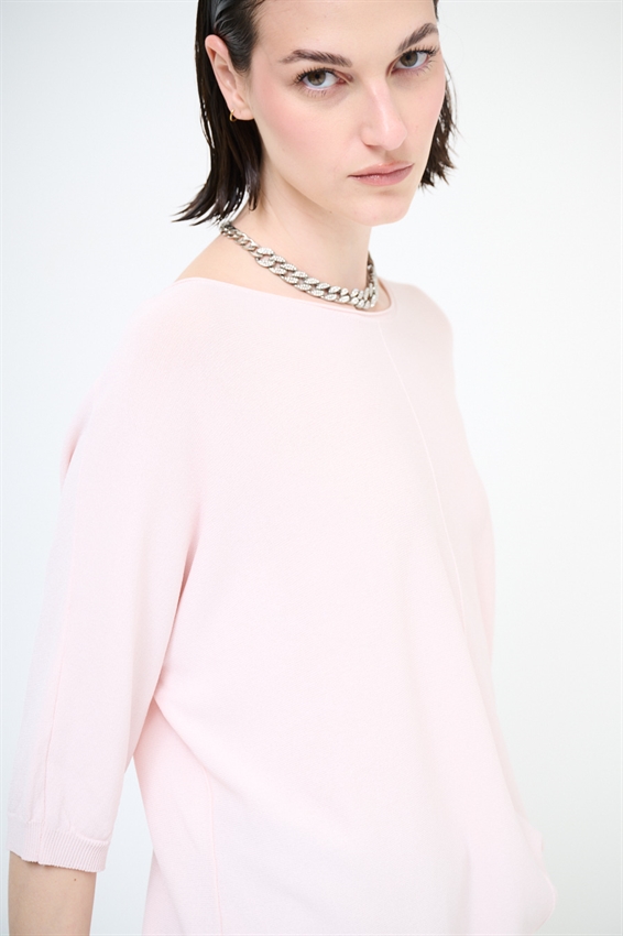 MAGLIA OVER CON MANICA PIPISTRELLO E RIGA DAV. ROSA