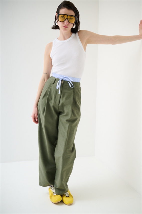 PANTALONE CON CINTURINO A RIGHE ELASTICO ARMY
