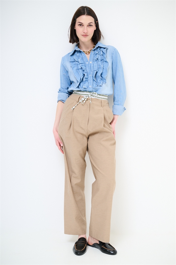 PANTALONE CON CINTURINO A RIGHE ELASTICO CAMMELLO