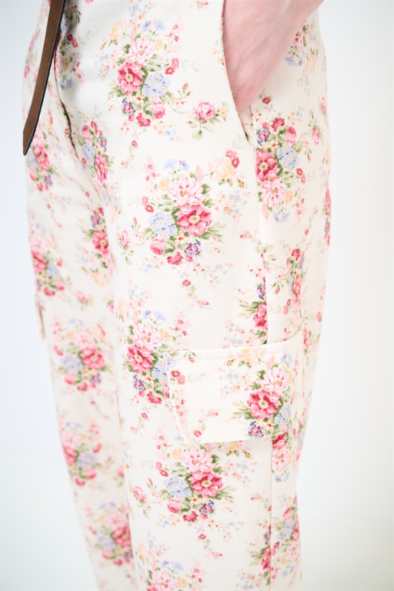 PANTALONE BALLOON IN GABARDINA A FANTASIA BURRO