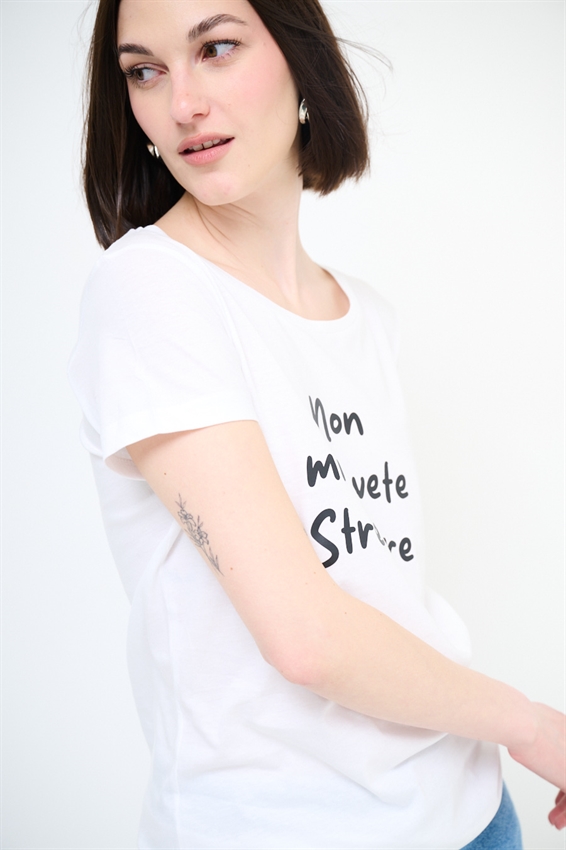 T-SHIRT CON STAMPA NON MI DOVETE STRESSARE BIANCO