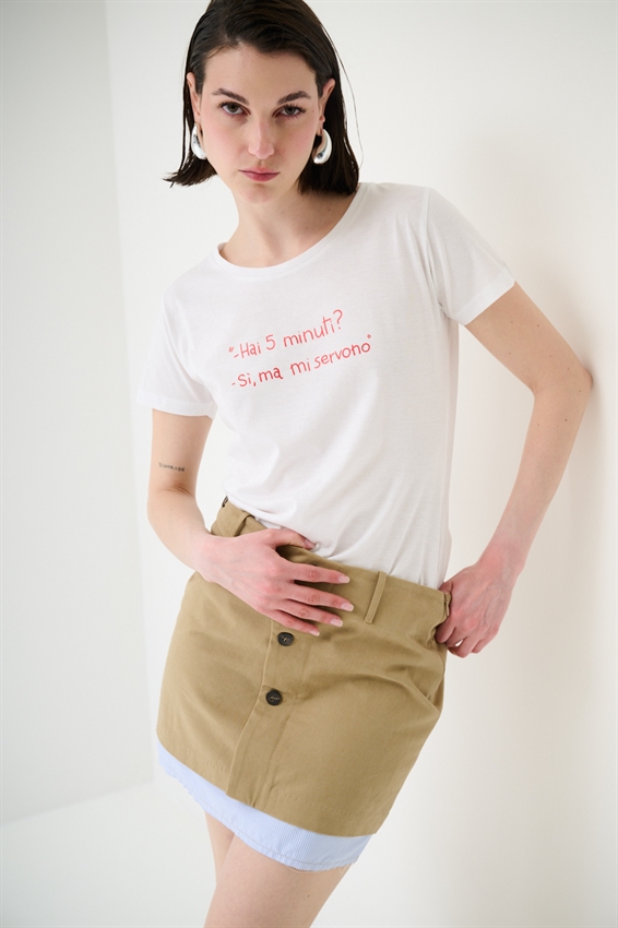 T-SHIRT CON STAMPA 5 MINUTI BIANCO