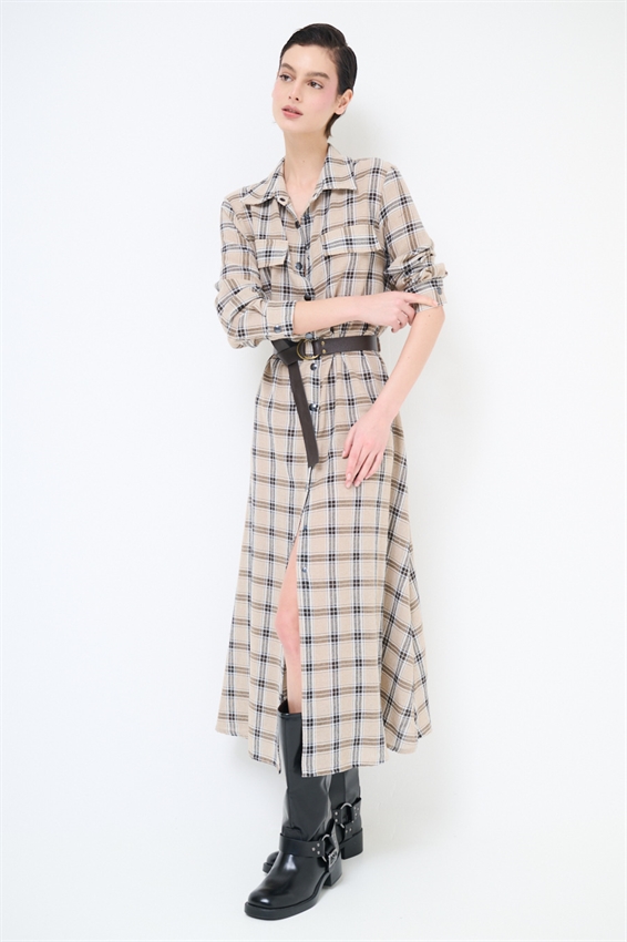 ABITO CHEMISIER A QUADRI CON CINTURA E BOTT.