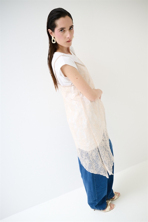 ABITO IN COTONE CON ABITO IN PIZZO