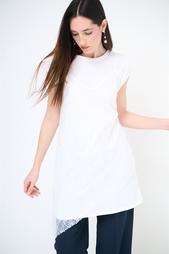 ABITO IN COTONE CON ABITO IN PIZZO