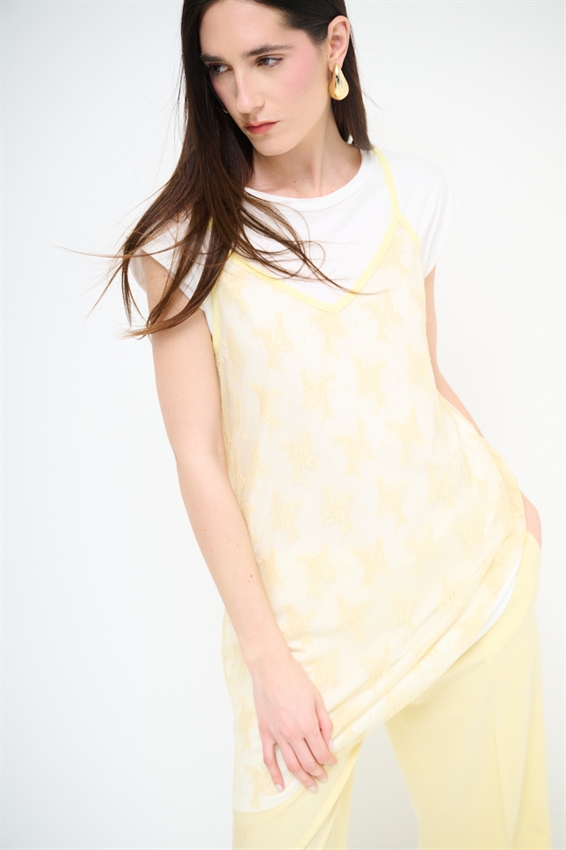 ABITO CON SOVRAPPOSIZIONE IN PIZZO