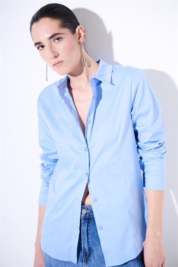 CAMICIA SLIM CON PINCE POPELINE