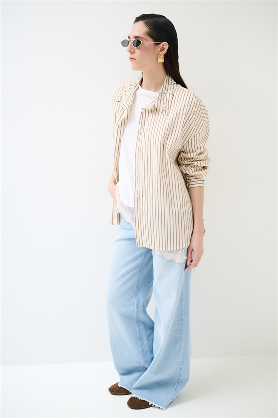 CAMICIA OVER RIGA CON CASTONI