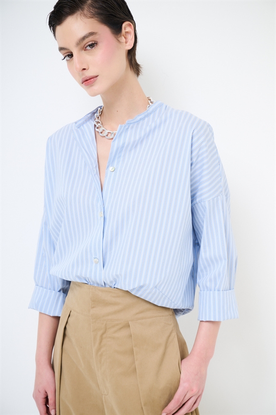 CAMICIA RIGATA A OVETTO COLLO COREANA