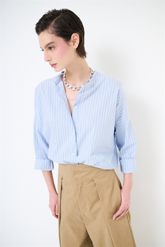 CAMICIA RIGATA A OVETTO COLLO COREANA