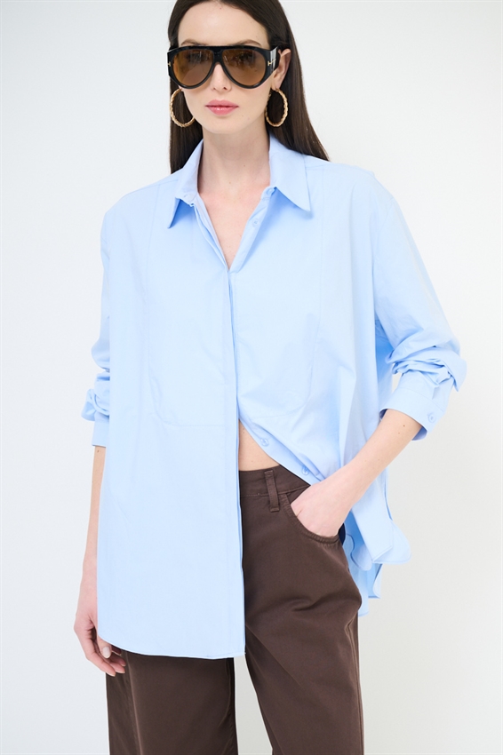 CAMICIA OVER CON RICAMO AMAMI SUL RETRO