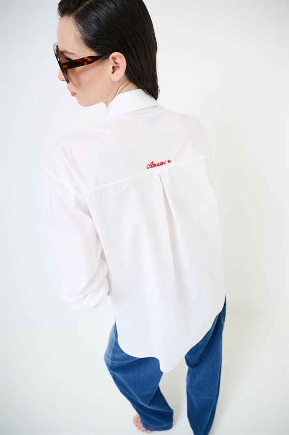 CAMICIA OVER CON RICAMO AMAMI SUL RETRO