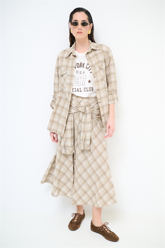 CAMICIA A QUADRI CON TASCHE E SPACCHI