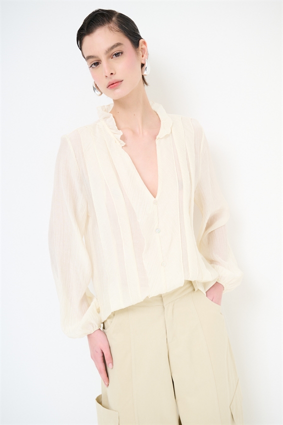 BLUSA CON ROUCHES E BOTTONI