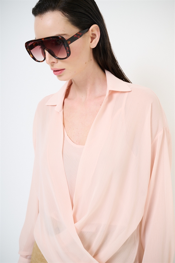 BLUSA CON INCROCIO DAV. E CON CANOTTA