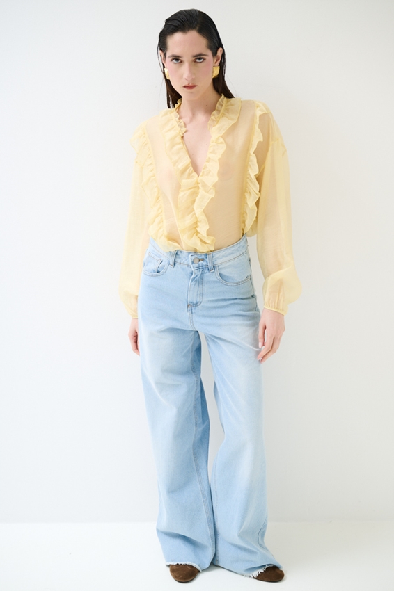 BLUSA CON DOPPIA ROUCHES