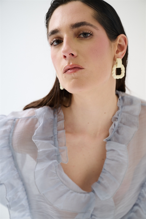 BLUSA CON DOPPIA ROUCHES