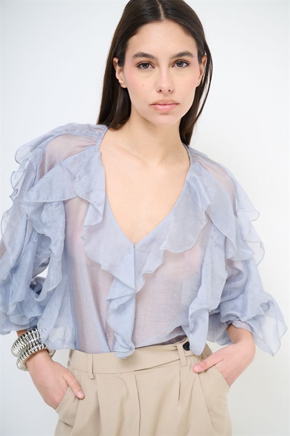 BLUSA CON SCOLLO A V E JABOT