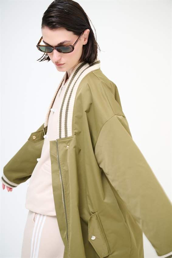 BOMBER LUNGO CON COSTINA